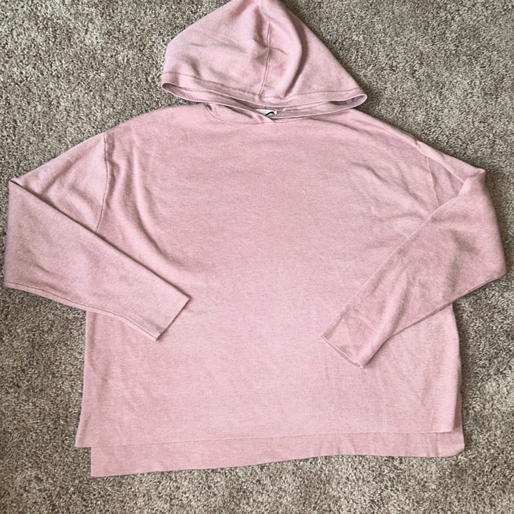 H & M hooded cropped high low sweater, mauve pink size small